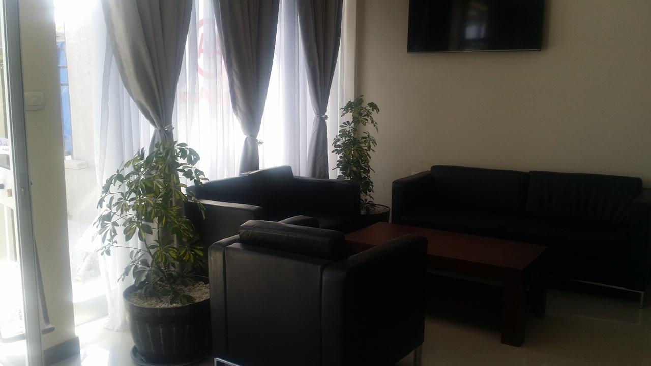 Afro Addis Hotel Apartment Exterior photo