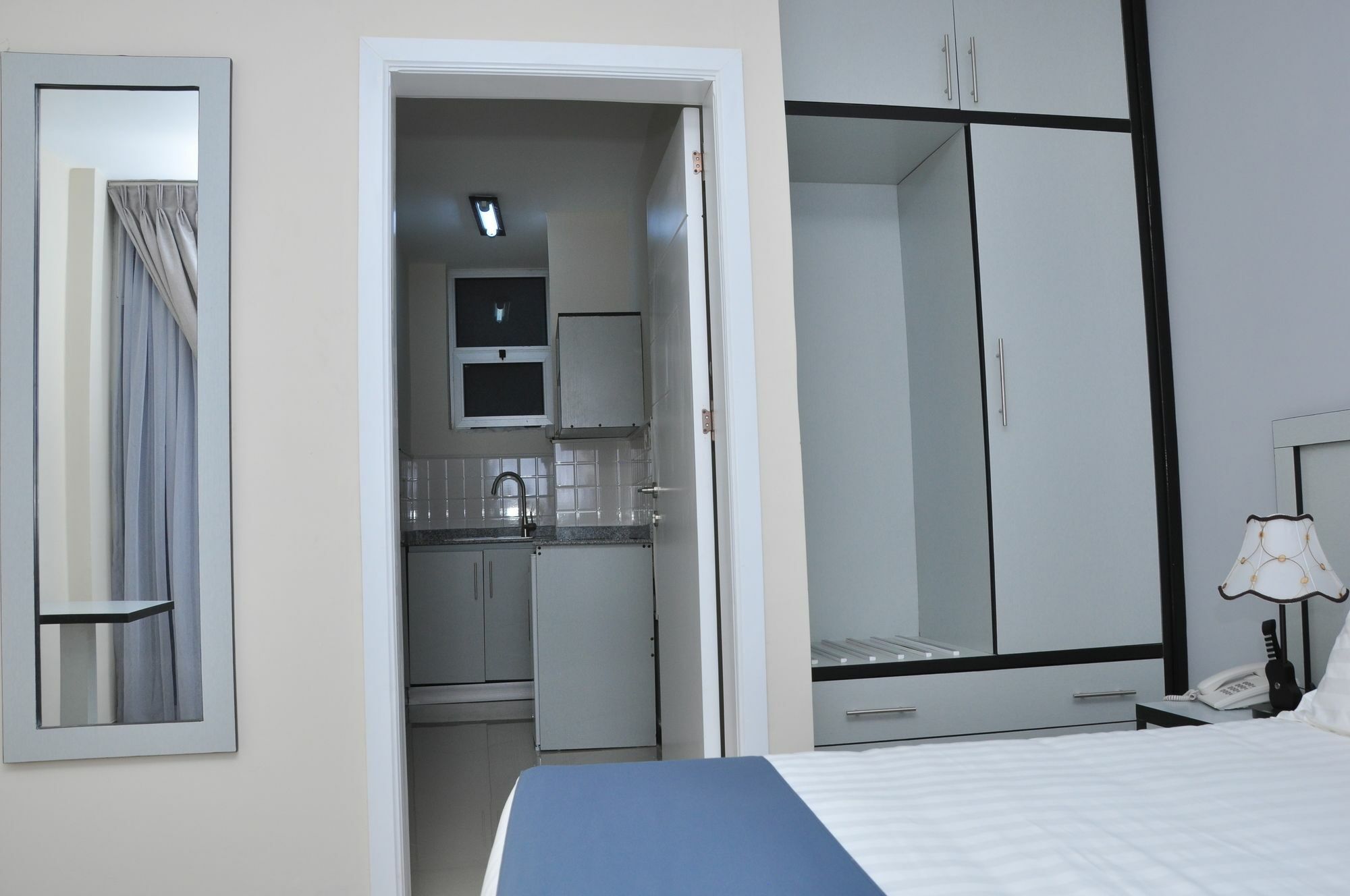 Afro Addis Hotel Apartment Exterior photo
