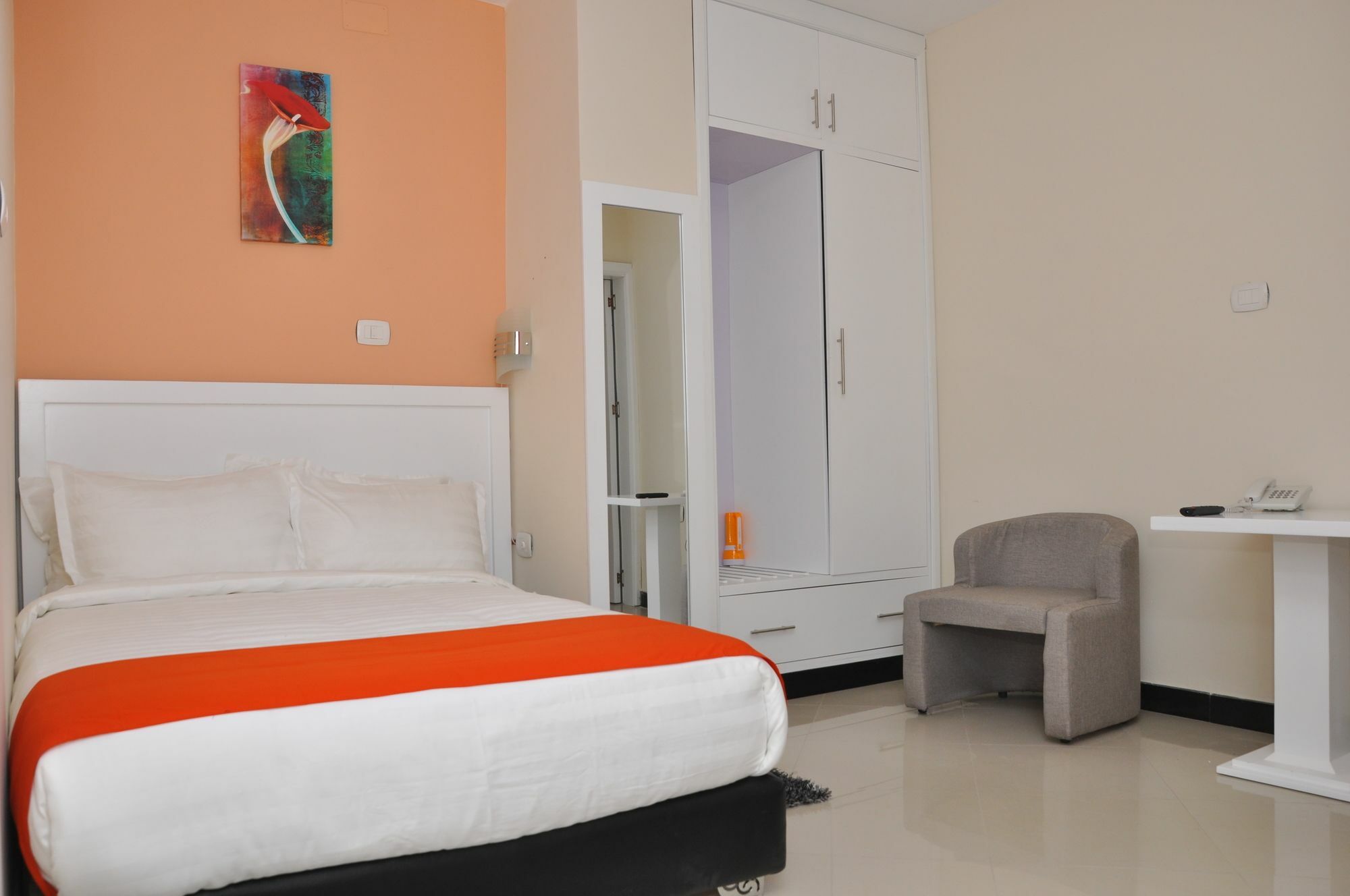 Afro Addis Hotel Apartment Exterior photo